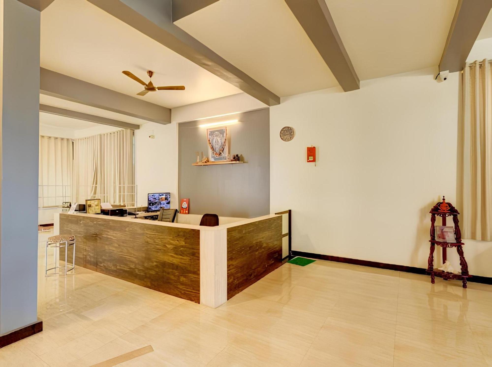 Hotel 7 Seas Vagator Luaran gambar